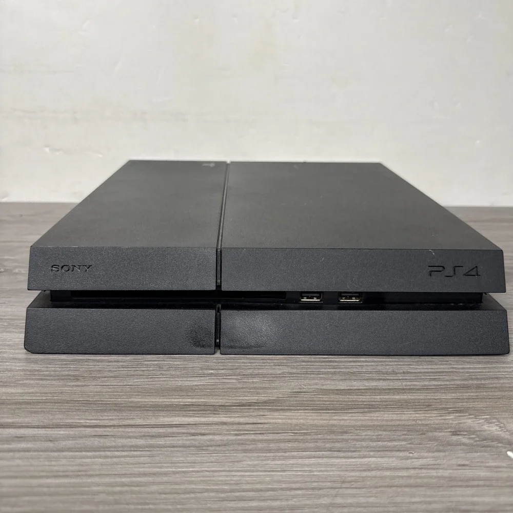 Sony PlayStation 4 500GB CUH-1215A Console Bundle W/ 2 Games,Controllers